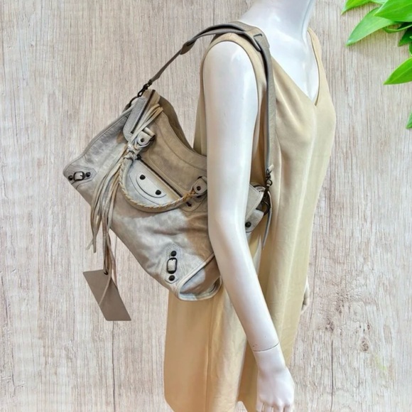 Balenciaga City Bag - Picture 6 of 9